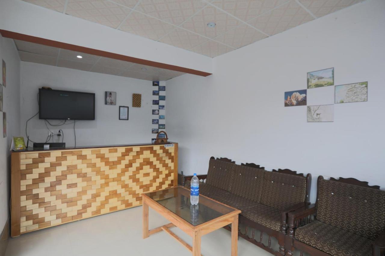 Hunza City Hotel Karimabad  Zewnętrze zdjęcie